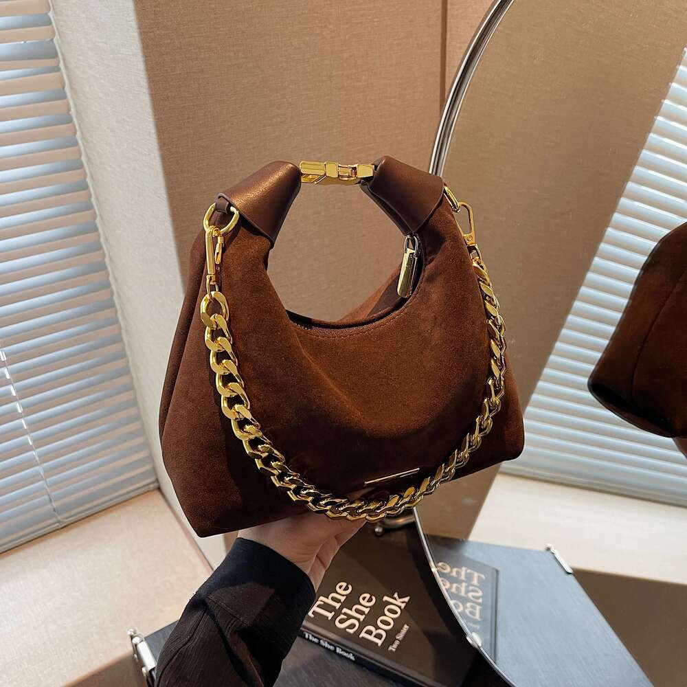 Fashion Frosted Retro Moon Bag Chain Tote Bucket With Simple Shoulder Bag