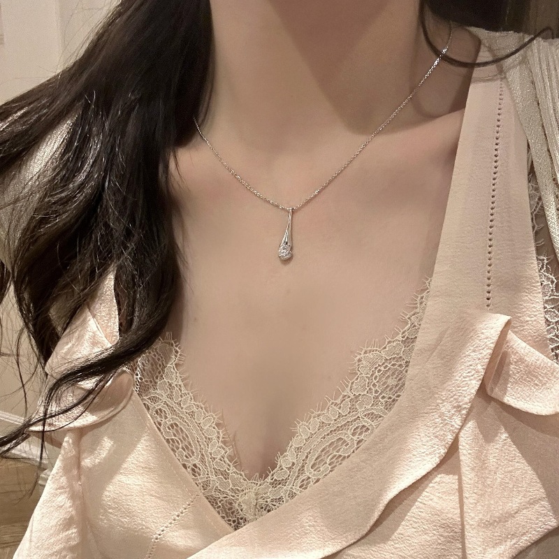 2025 Ins Top Sell Water Drop Pendant Simple Fashion Jewelry 925 Sterling Silver Fill Round Cut 5A Cubic Zircon CZ Diamond Women Luxury Party Clavicle 