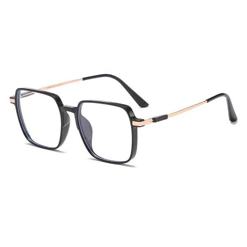 Fashion Ladies Photochromic Glasses Luxury Square Frame Reading Glasses for Women Unisex Color Changing Presbyopia Sunglasses W250513
