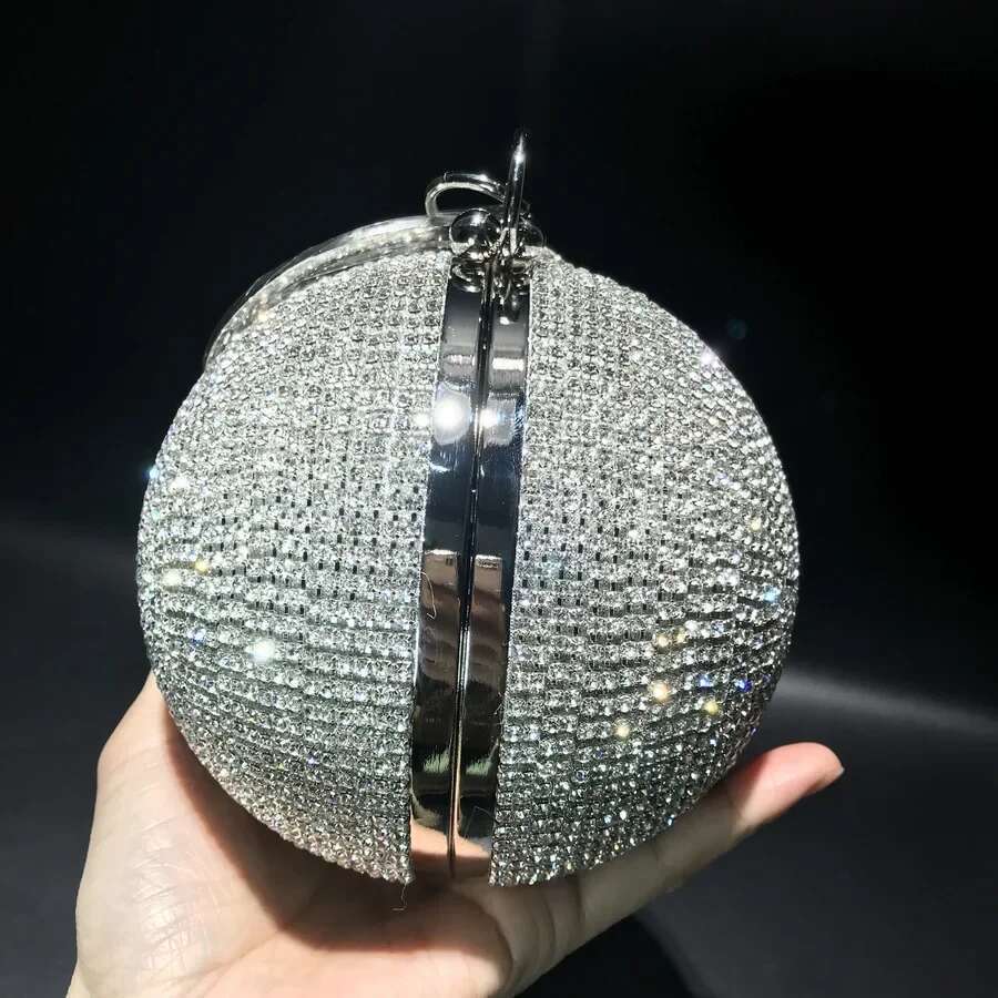 Designer Bag 2025 2025 Round Ball Dia Studded Party Dinner Cute Hand-Held Diagonal Chain Socialite Dress Full Of Dias Women's Bag Luxury Bag