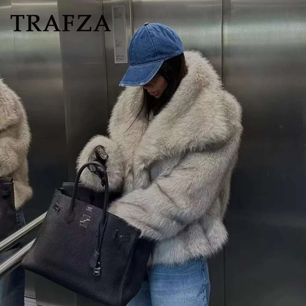 TRAFZA 2025 Autumn Winter Women Casual Faux Fur Jackets Fashion Streetwear Solid Oversized Turn Down Collar Elegant Thick Coats Designer
