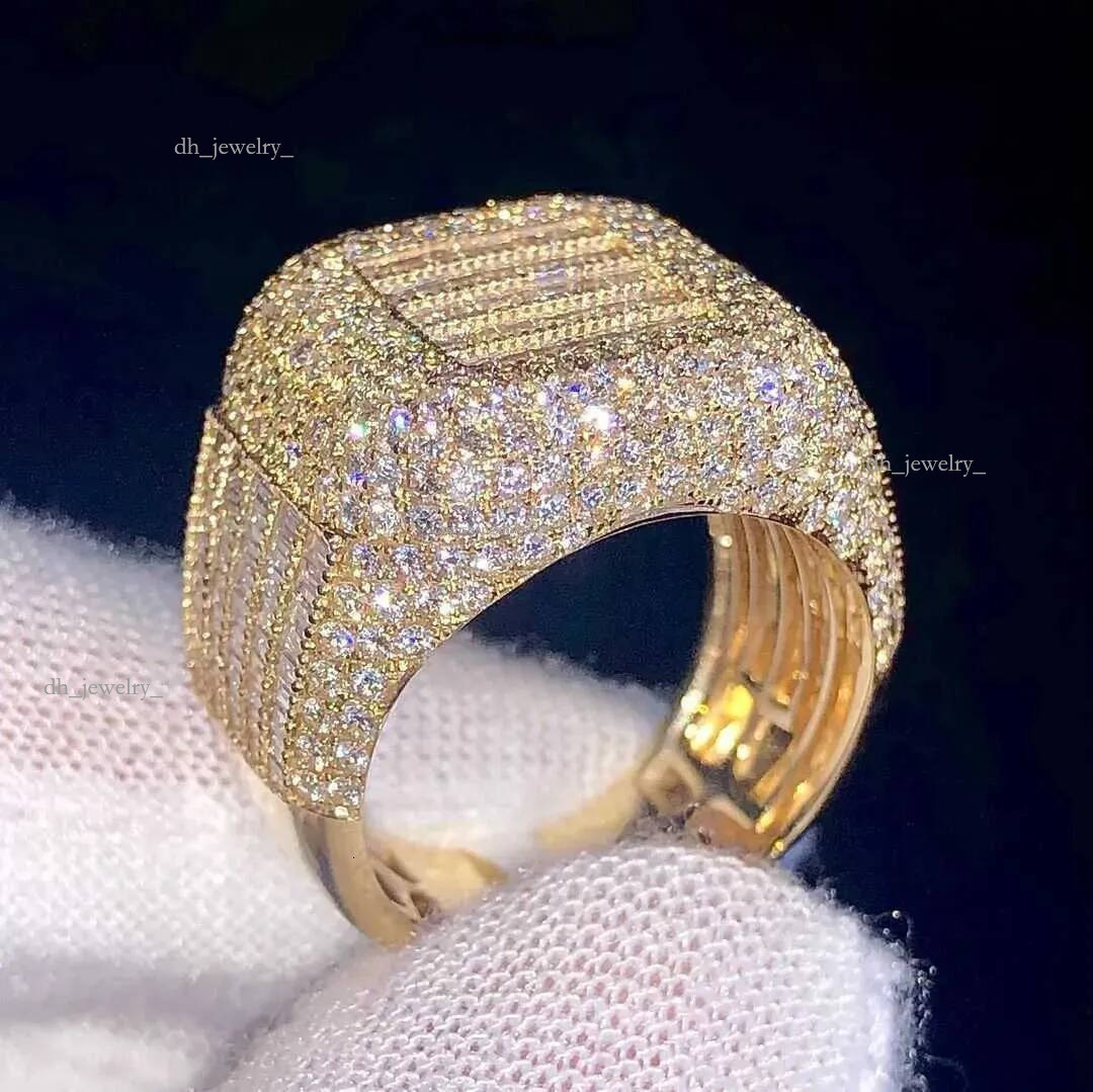 AAA Gems Mens Iced Out Baguette Dia Engagement Sier VVS Moissanite Champion Custom Hip Hop Ring