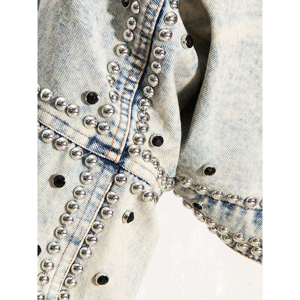 DEAT Casual Fashion Women's Denim Jackets New Solid Long Sleeve Turn-down Collar Patchwork Rivet Coat Female Summer 17A1756