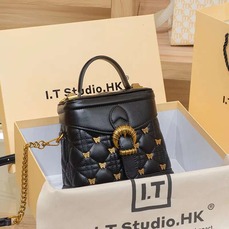 Women's 2024 New Handbag Genuine Leather Bucket Bag, High-End Designer Single Shoulder Crossbody Carrying Box Bag