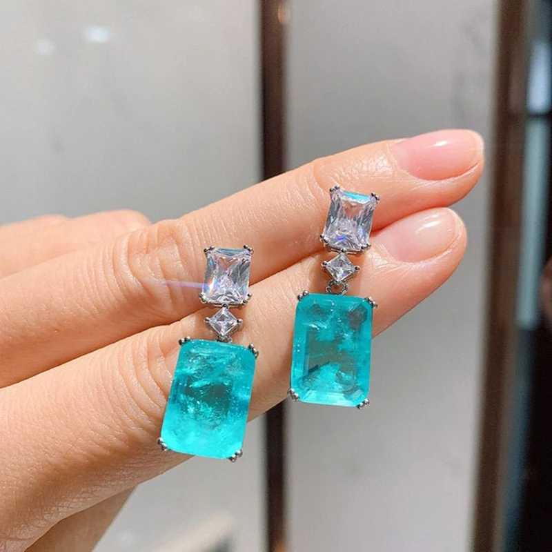 Huitan Elegant Blue Stone Dangle Earrings Womens Wedding Party Ear Accessories Anniversary Gift New Trendy Luxury Jewelry Bulk Y250510