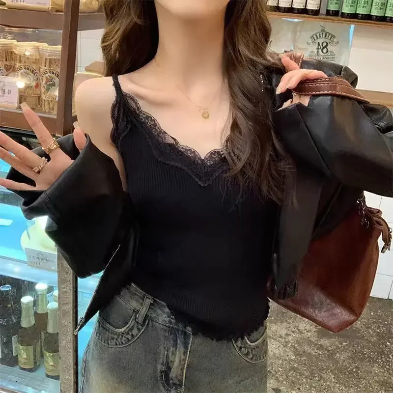 Lace Tank Top Women Cropped Cute Camis Sexy White Tops Female Korean Sleeveless Black Vest Summer Y2k Clothes 250513