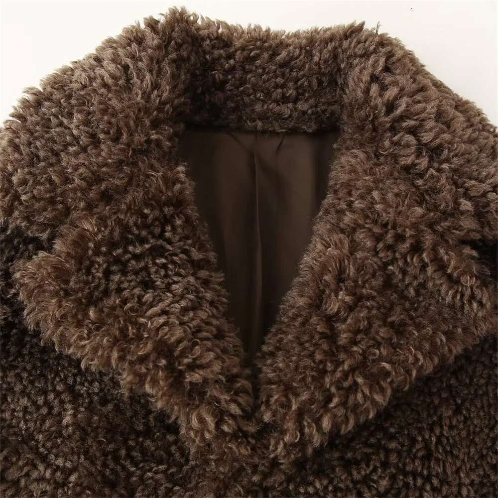 autumn new women's clothing style fashionable and versatile artificial fur effect short coat jacket