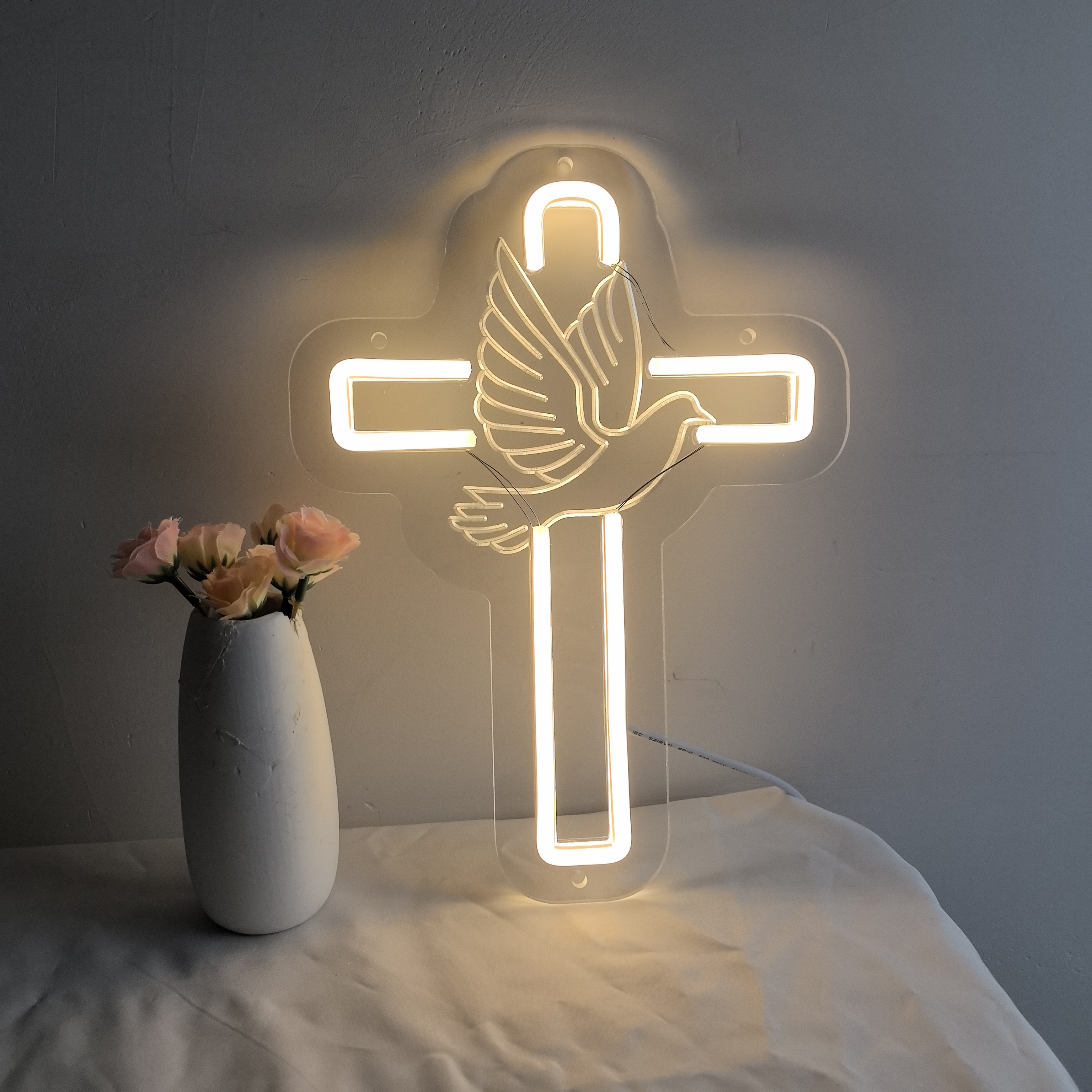 Jesus Cross Neon Sign for Wall Decor,USB Powered LED Neon Light Signs for Bedroom,Christian Decor,Religious Room,Kid Birthday Party