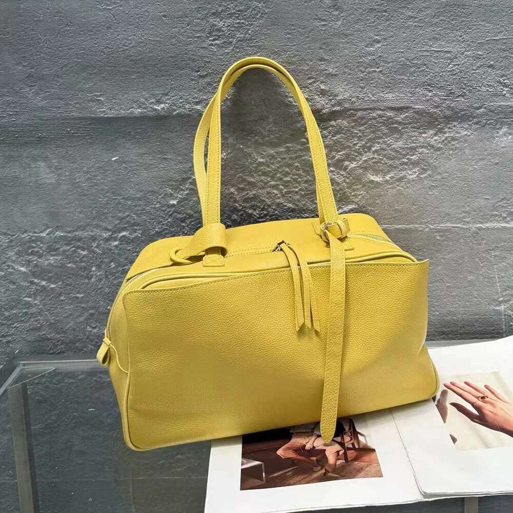 Genuine Leather Handbag Underarm Woman Soft Leisure Fashion Top Layer Cowhide Bowling Pillow Bag High-Capacity Commute