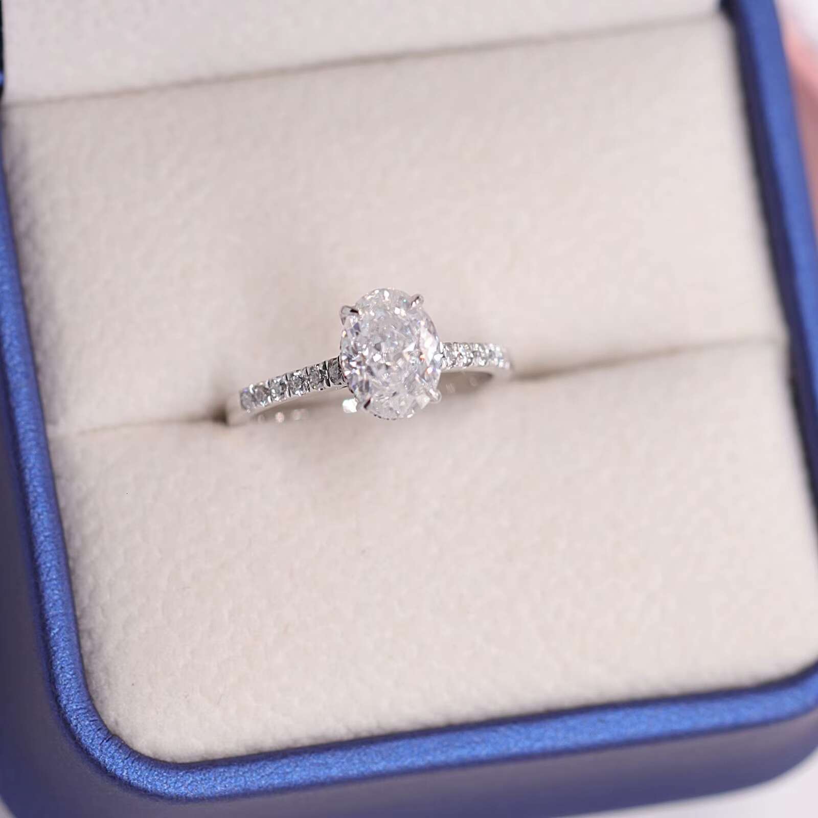FancyGems Oval Shape Single-Stone Moissanite Ring 14K 18K Solid White Gold Yellow Gold Engagement Moissanite Ring