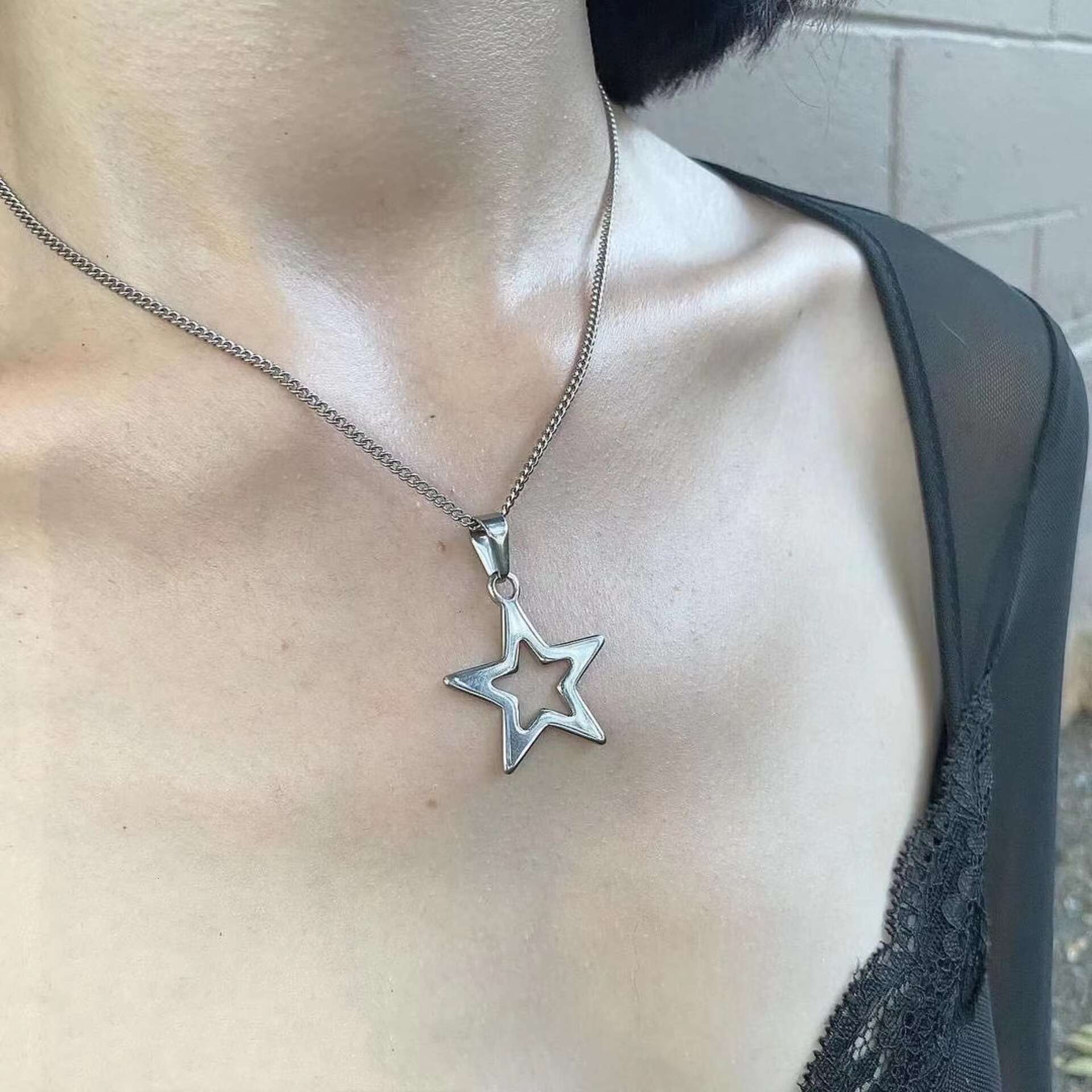 Korean Fashion Star Pendant Necklace Punk Aesthetics Women's Gothic Jewelry Y2K Rock Accessories