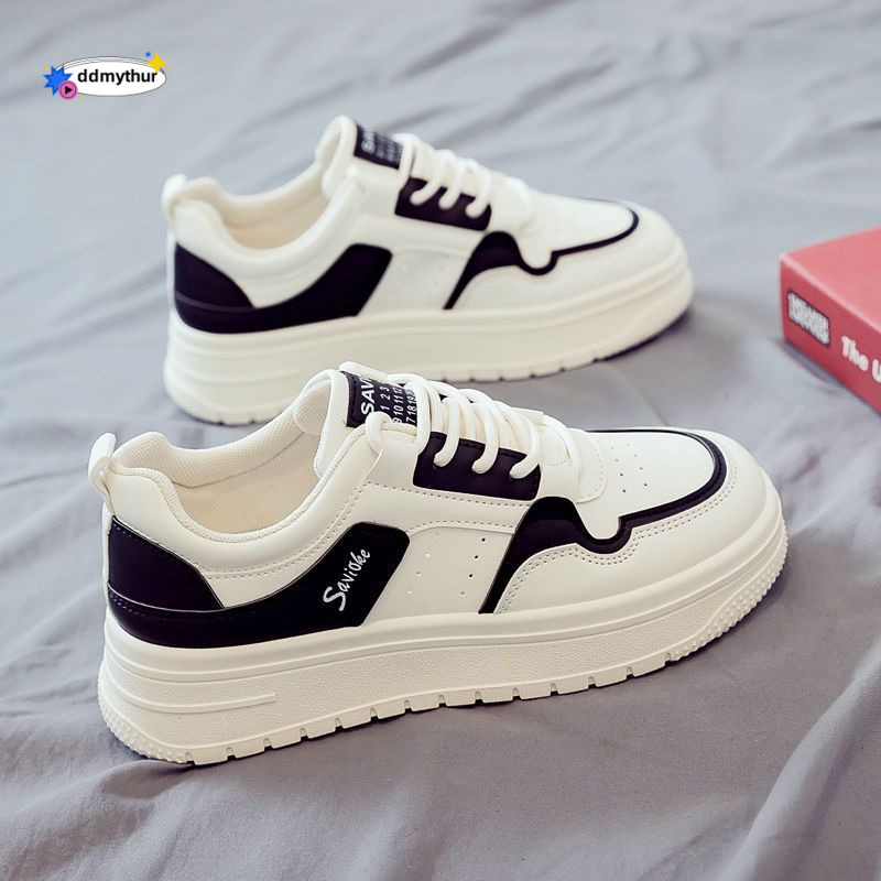 2024 New White Women's Versatile Sports, Leisure, Fashion Dad Board Shoes Breathable Soft Bottom Spring and Autumn ddmythur