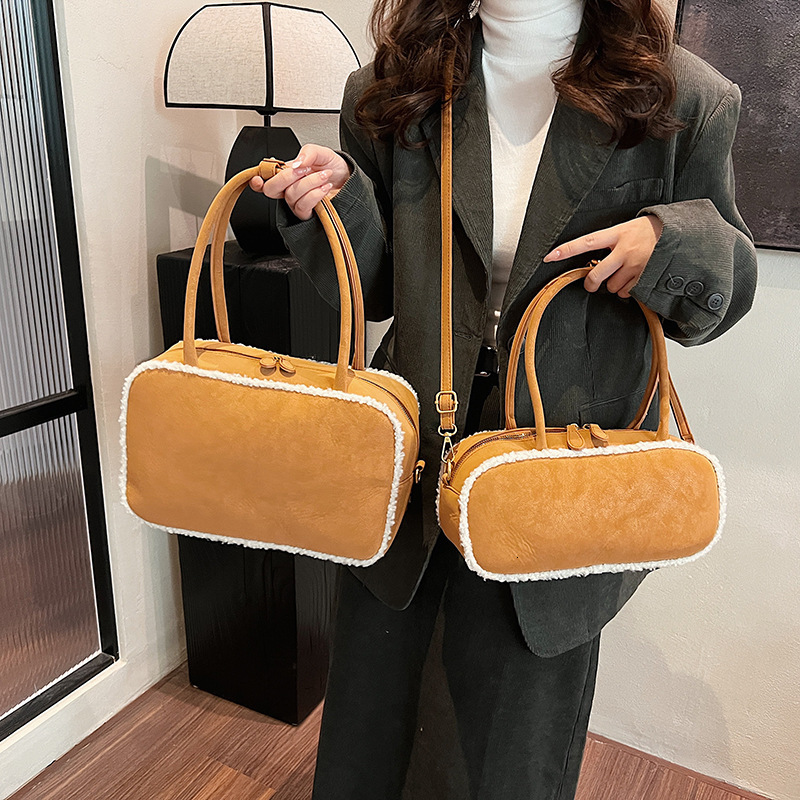 Bowling armpit 2025 new fashion trend large capacity contrasting color handbag shoulder women's bag
