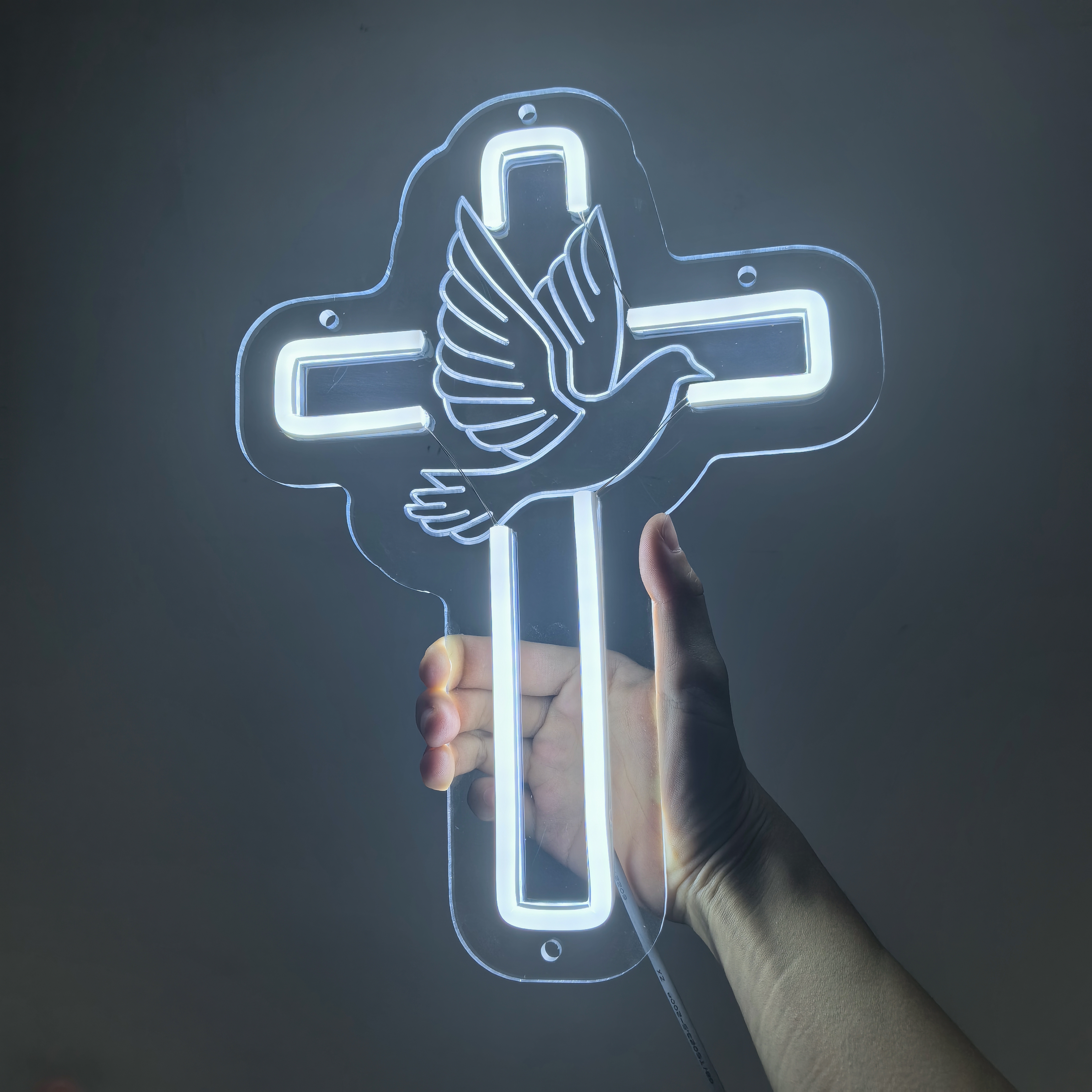 Jesus Cross Neon Sign for Wall Decor,USB Powered LED Neon Light Signs for Bedroom,Christian Decor,Religious Room,Kid Birthday Party