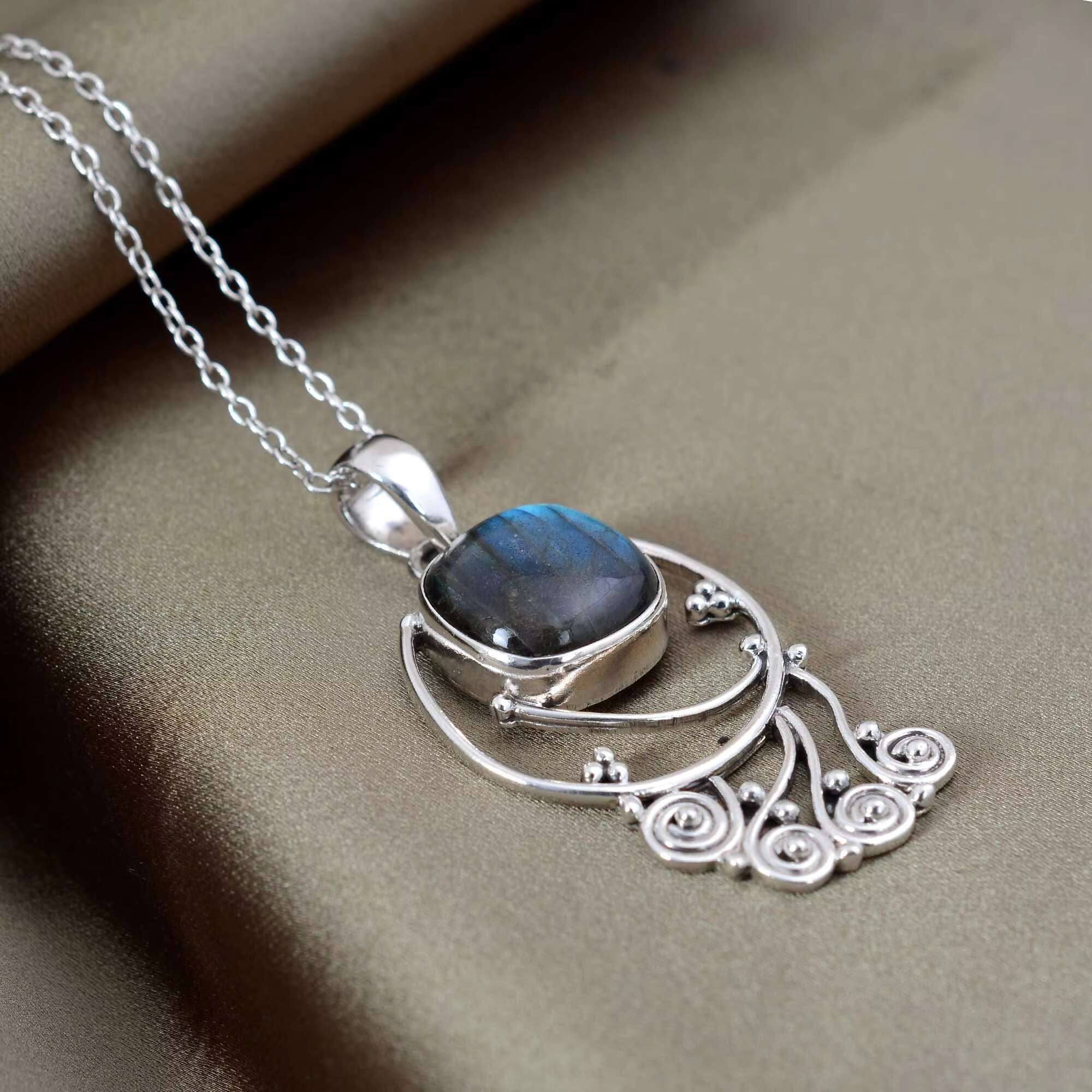 Shining fashion S pure sier natural Labrador geometric pendant necklace for women's accessories