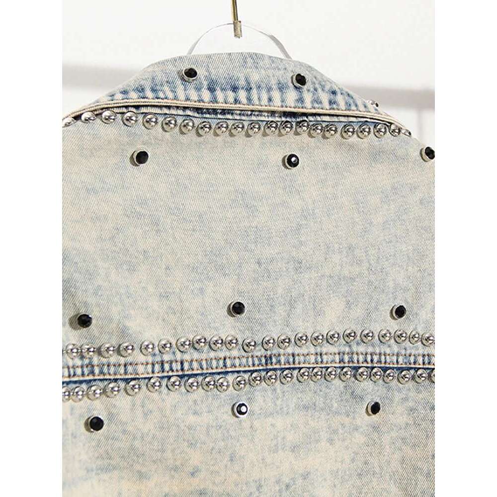 DEAT Casual Fashion Women's Denim Jackets New Solid Long Sleeve Turn-down Collar Patchwork Rivet Coat Female Summer 17A1756