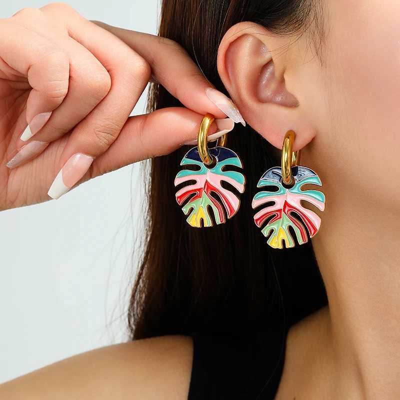 Hot Colorful Big Leaf Pendant Gold Color Stainless Steel Earrings For Women Jewelry Vintage Statement Enamel Round Hoop Earrings Y250510