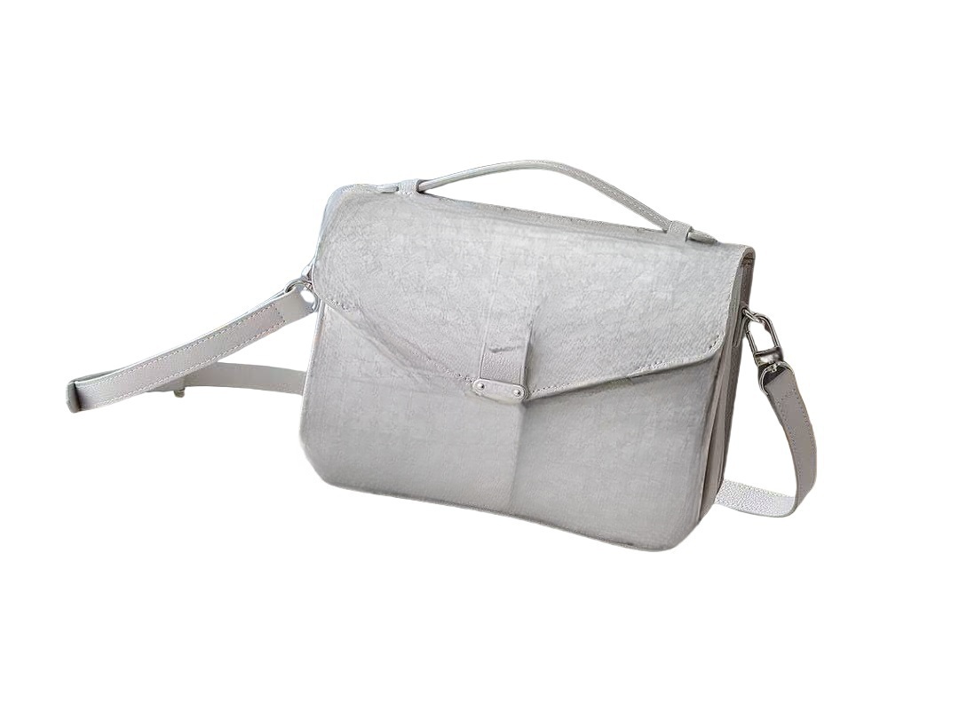 Classic chain shoulder bag, luxury fashionable women's crossbody bag, handbag pocket, multi coin slot wallet, mobile phone bag, free gift