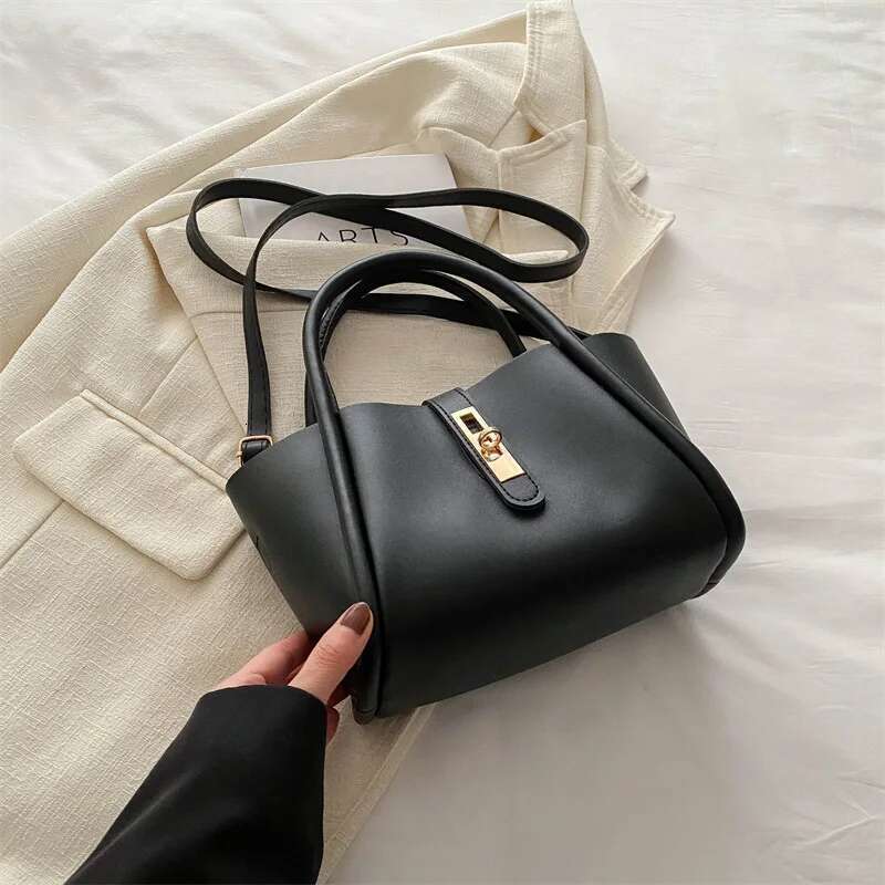 2025 Fashion Female Shoulder Handbag Niche Design Senior Sense Crossbody Bucket Bag Explosive Vegetable Basket Style