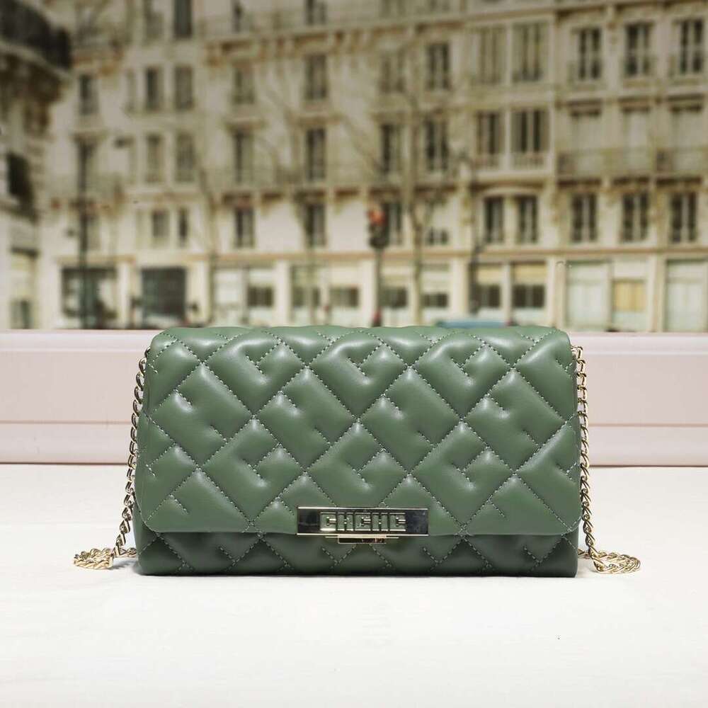 CHHC small fragrant style 2024 new women's diamond grid chain fashionable and versatile ins crossbody shoulder bag