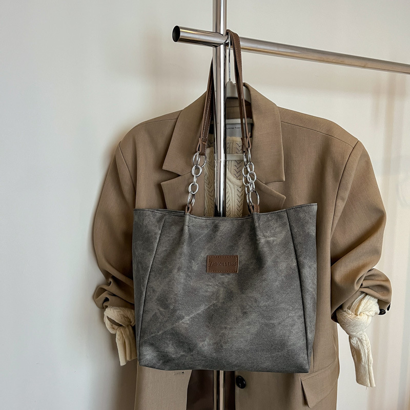 Free Delivery Designer Bag Denim Large Capacity Commuting Shoulder 2025 Winter New Versatile Ins This Year's Popular Casual Tote Luxury Bag