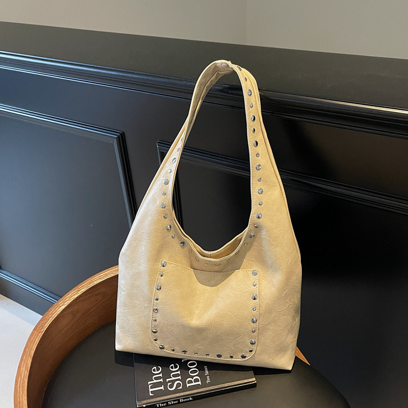 Rivet Handheld Small Women's 2025 Summer New Large Capacity Shoulder Internet Red Trendy Underarm Bag