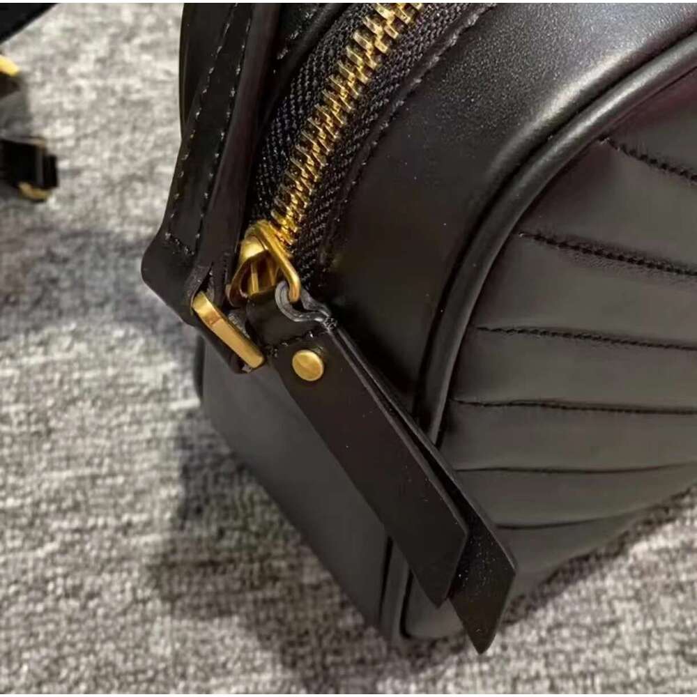 High Quality Bowling 2025 New Large Capacity Retro Pillow Bag, Leather Crossbody Handbag, Commuting Bag