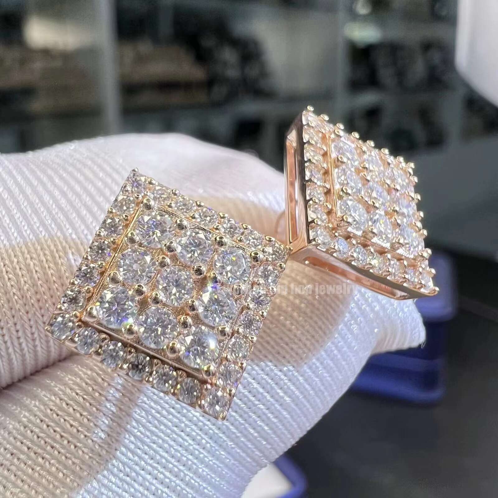 Deluxe Rose Gold Plated Screwback Moissanite Earrings 10mm Real 925 Silver Excellent Cut VVS Clarity Mossanite Stud Earrings