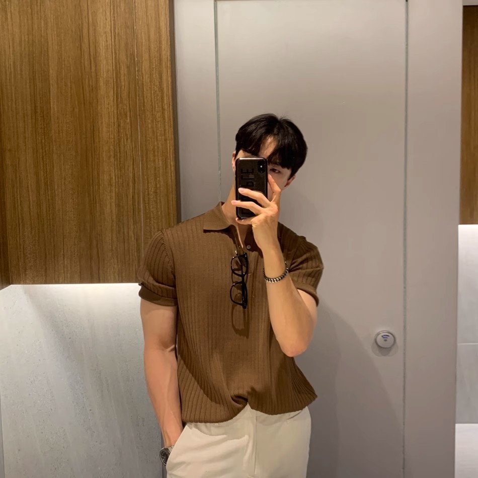 British yuppie mens ice silk knitted polo shirt mens t-shirt cool and high-end short sleeved summer trendy brand plol shirt 250213