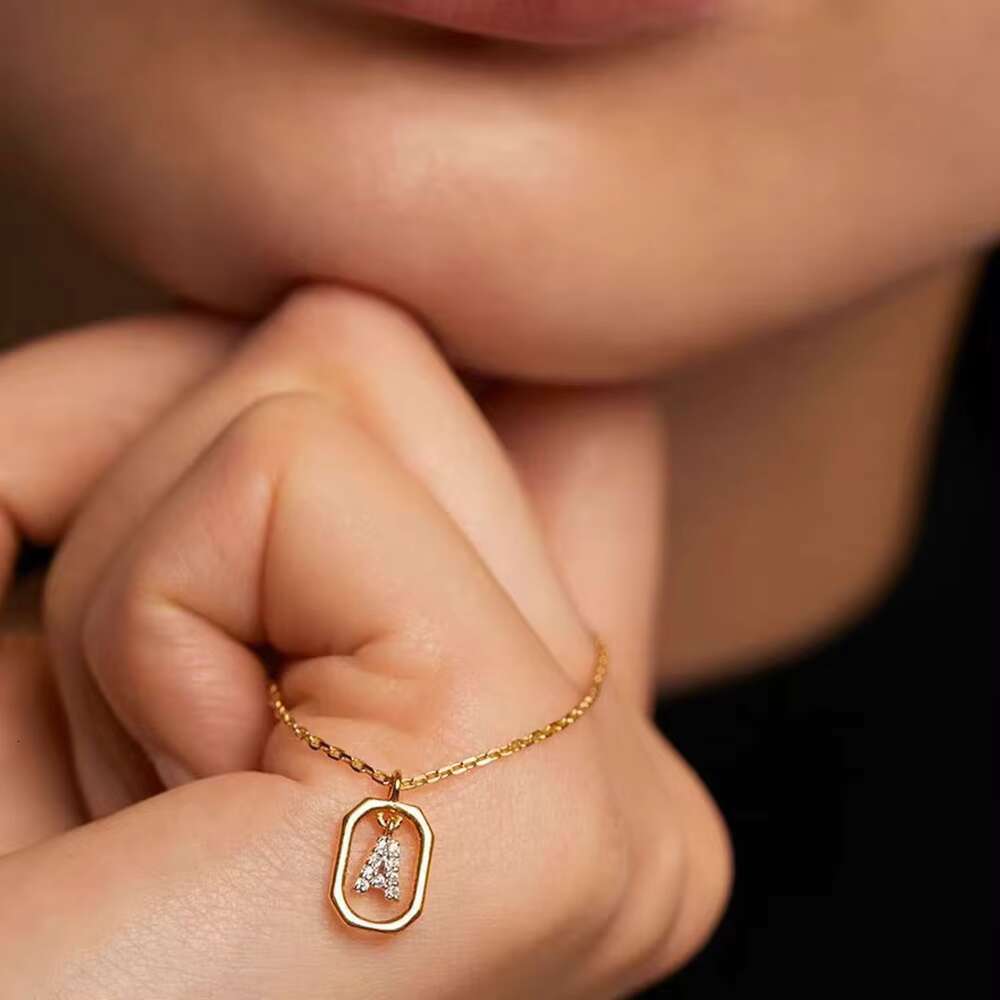 Gold plated cubic zirconia jewelry, pure sier first letter pendant necklace
