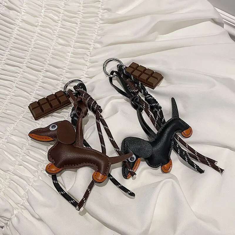 Leather Dachshund Bag Creative Keychain Lanyard Bag Accessory Key Pendant Car Keyring Charm Gift