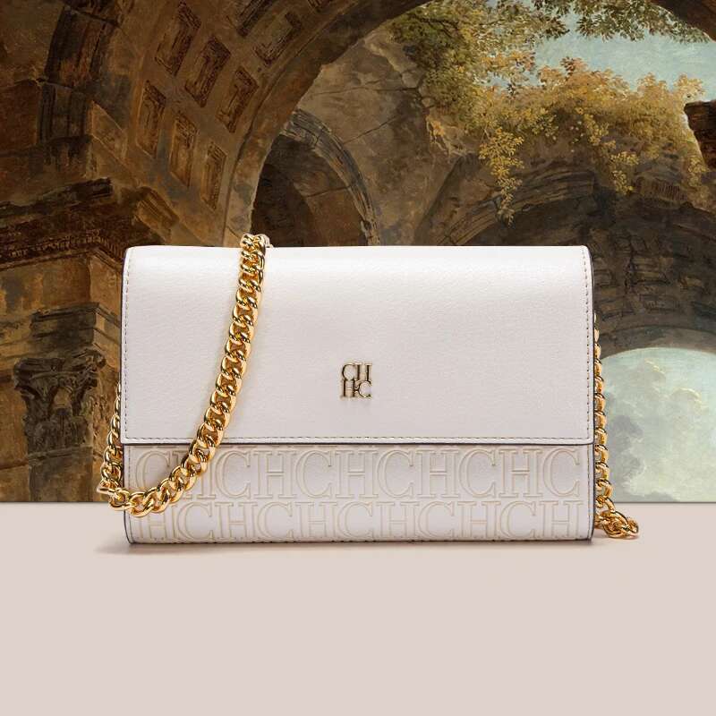 Minimalist Fashionable Exquisite Women's Bag with Chain Shoulder Strap Design Versatile for Commuting and Gatherings