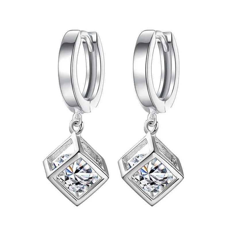 925 Silver Needle Fashion Shiny Square CZ Zircon Ladies Stud Earrings Women Jewelry Female Wedding Gift Wholesale Y250510