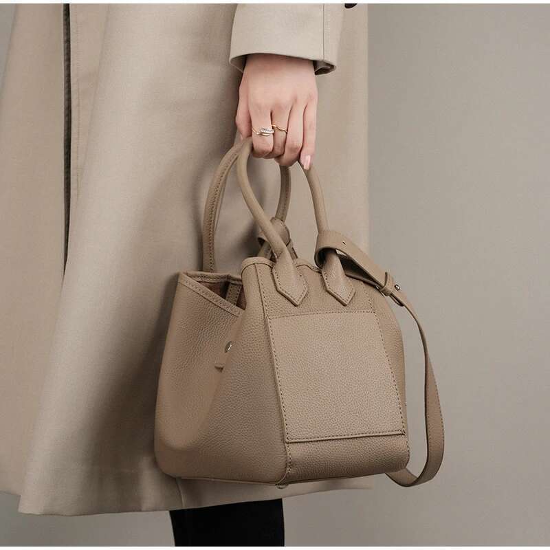 Classic Genuine Leather Basket Handbag For Women Simple Ladies Tote Commuter Crossbody Buckle Design Shoulder Bag