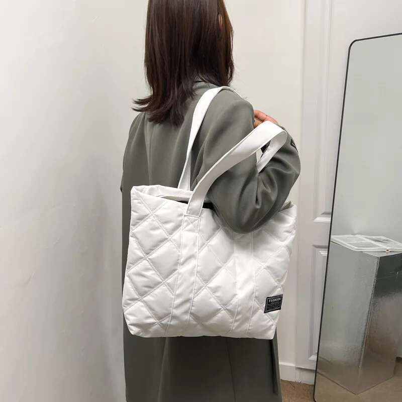 ddmy Versatile Fashionable and Large Capacity Nylon Cloth Women's New Shoulder Bag Street Trend Handbag Bolsa Feminina