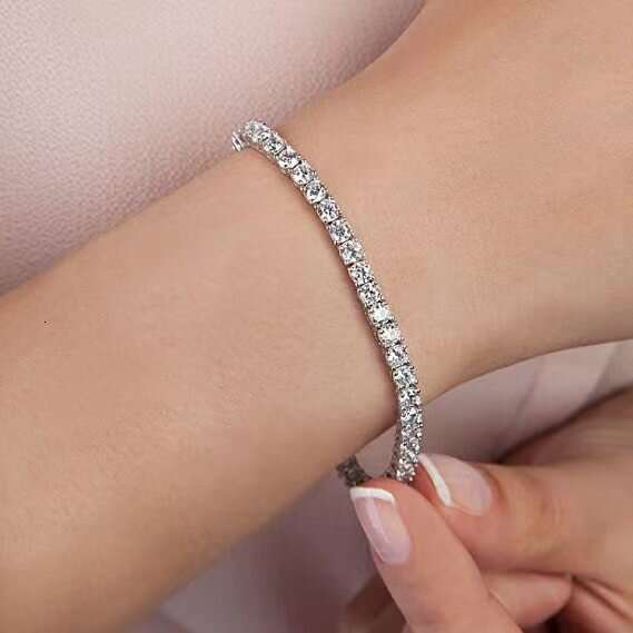 elegant minimalist design sterling silver plated full circle diamante chain bracelet