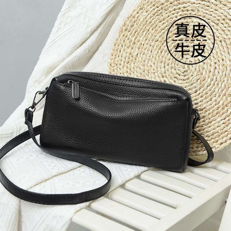 Head layer cowhide crossbody genuine 2025 new simple soft leather small women's fashionable and stylish shoulder bag