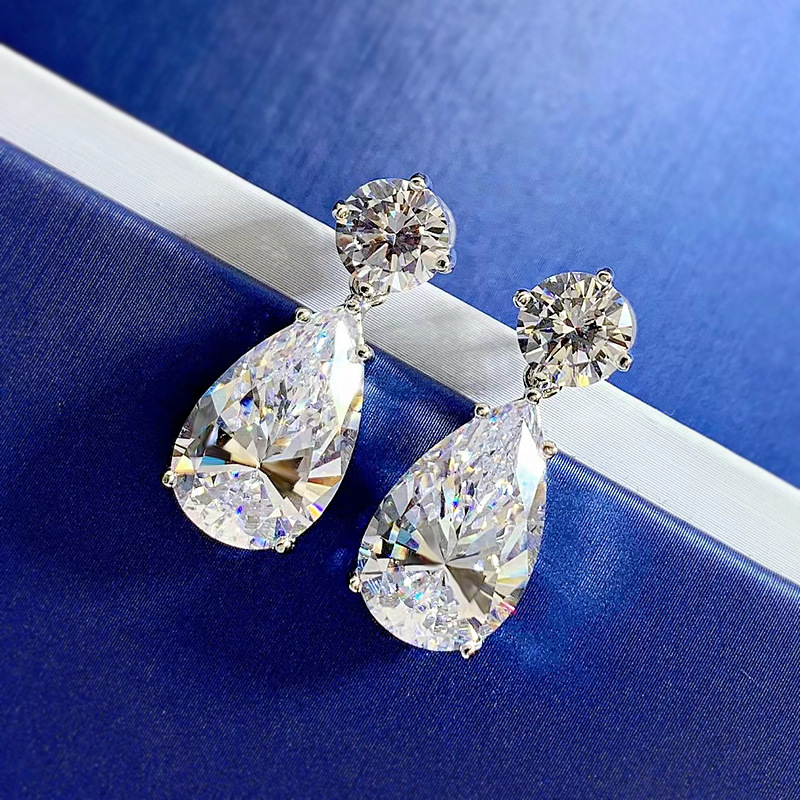 Choucong Brand New Dangle Earrings Luxury Jewelry Real 100% 925 Sterling Silver Large Lab White Moissanite Diamond Water Drop Lady Party Women Earring