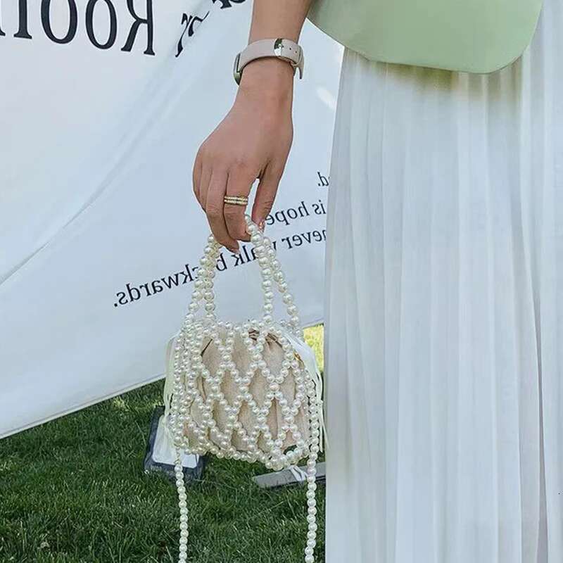 French Retro Handbag Fairy Popular Woven Beaded Bucket Crossbody Summer Niche Design Hollowed Out Pearl Women Bag