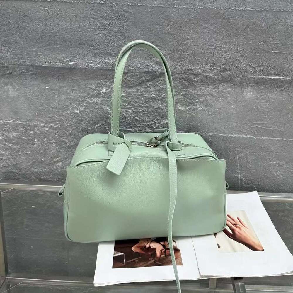Genuine Leather Handbag Underarm Woman Soft Leisure Fashion Top Layer Cowhide Bowling Pillow Bag High-Capacity Commute