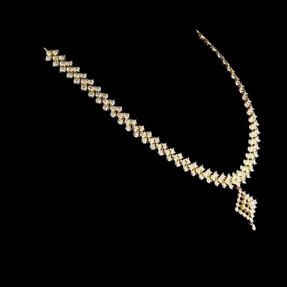 Solid Chain IGI Certified Bright Cut Natural t/22kt Square Exquisite Pendant Necklace