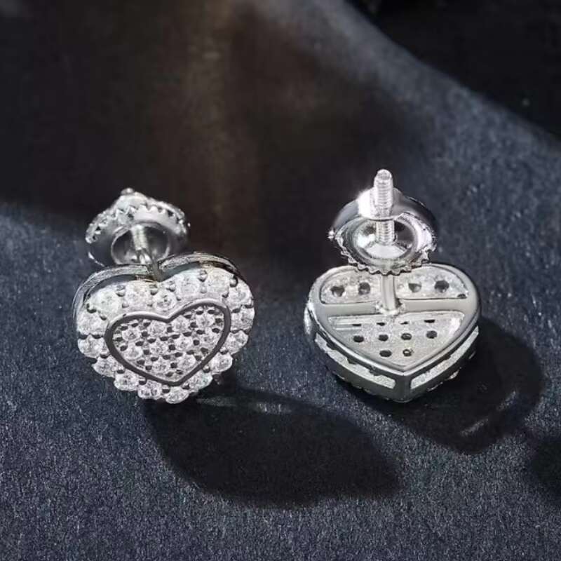 92.5% Purity 925 Sterling Silver Moissanite 925 Sterling Silver Stud Earring Classical Style Heart-Shape Fine