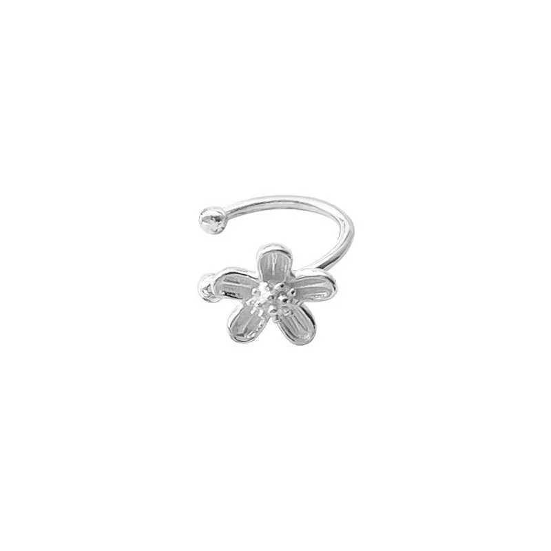 1 PC Lovely Flower Cuff Earrings for Women Cute Daisy Flower No Piercing Earcuff Clip Earring Silver Color Floral Earclip Y250510