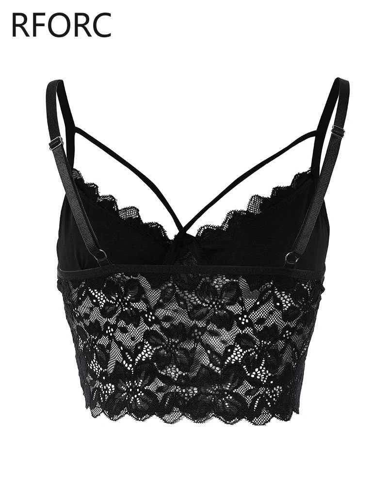 Women Solid Sleeveless Spaghetti Straps Lace Patchwork Black Crop Tops M250513
