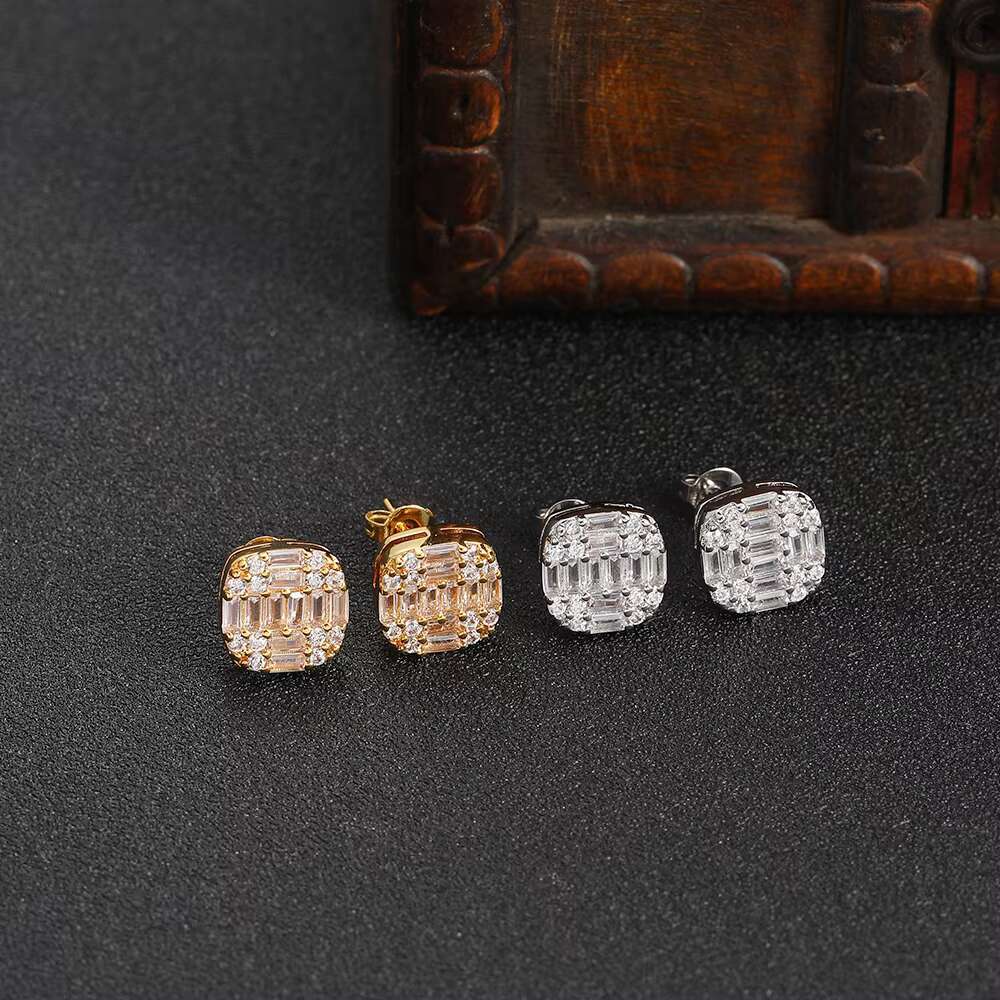 E057 Bling Earrings for Men and Women Hip Hop Jewelry Brass Cubic Zircon Earring