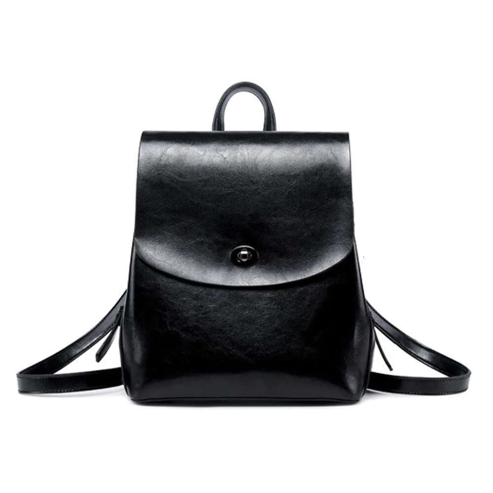 Designer Bag 2025 Women Backpack Daypack Genuine Leather Student Book Bag Fashion Vintage Casual Female Girls Oil Wax Cowhide Rucksack Backpacks Luxur