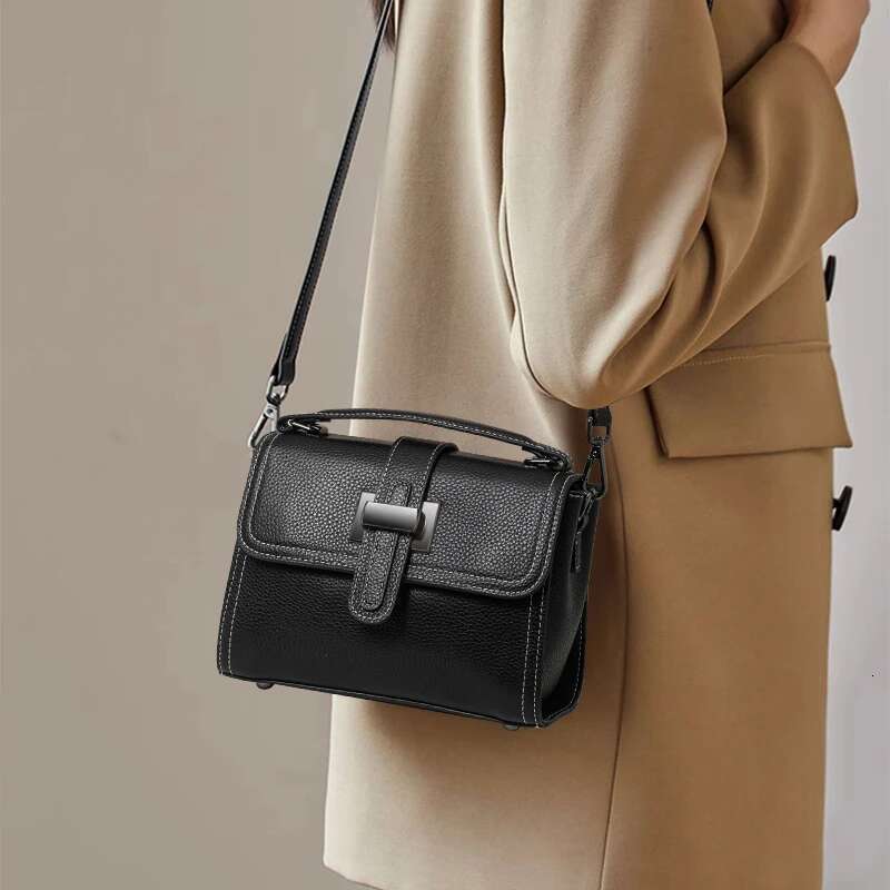 Aidrani Women's Shoulder Handbag Buckle High-end Leather 2025 Commuter Litchi Grain Black Small Square Bag Shoulde