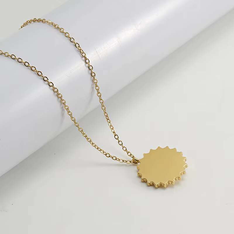 Fashionable light style stainless steel turquoise circular pendant necklace