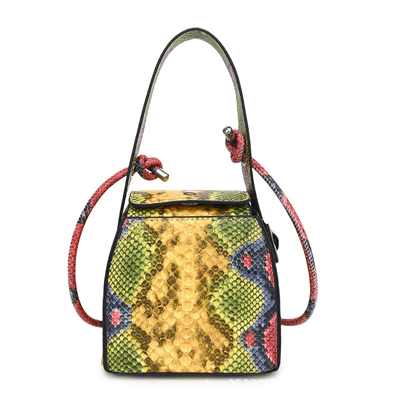 Designer Pack New Ins Handheld Women S Bag Fashion Autumn Trendy Style Snake Skin Pattern Free Shipping