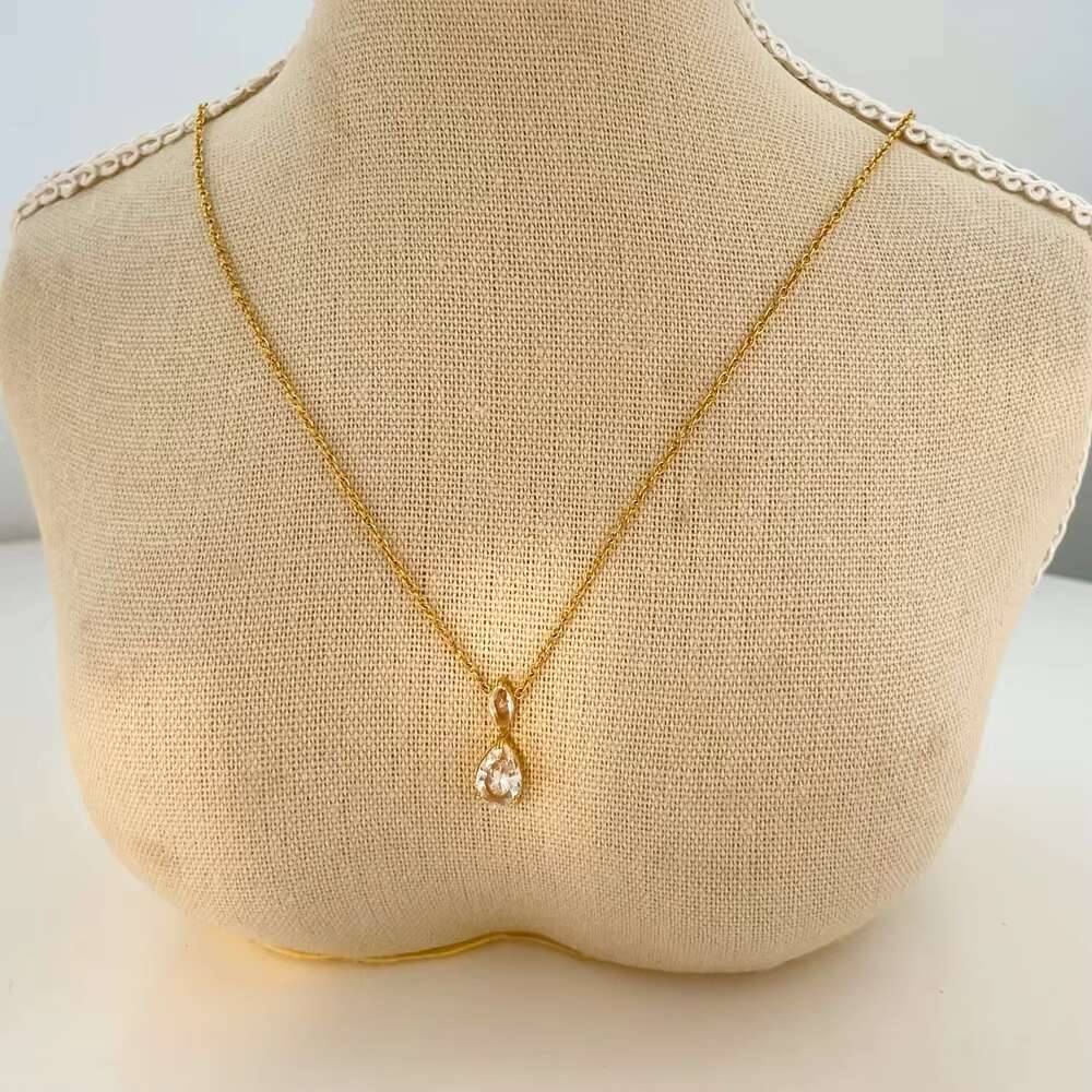 Blogger's Small Waist Fashion Accessories 2025 Summer Water Drop Zircon Pendant Necklace